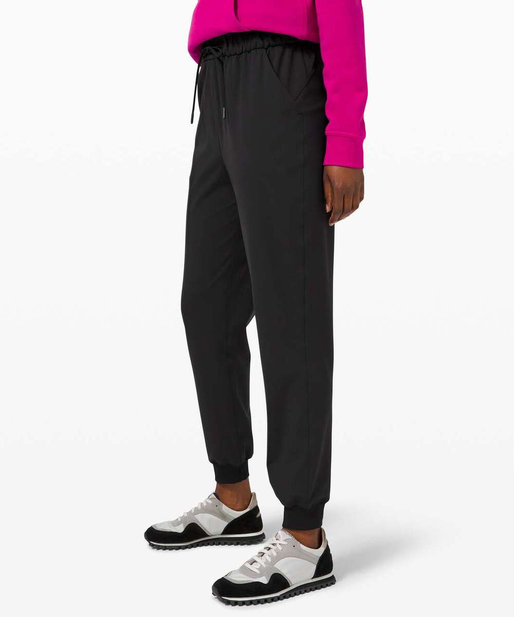 Lululemon Keep Moving Jogger Black 6